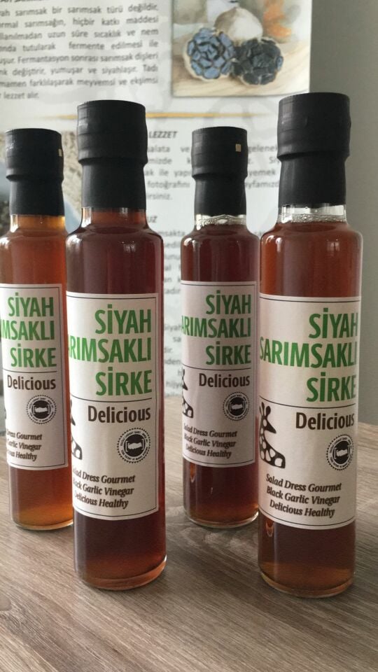DOĞAL SİYAH SARIMSAKLI SİRKE 250 ML
