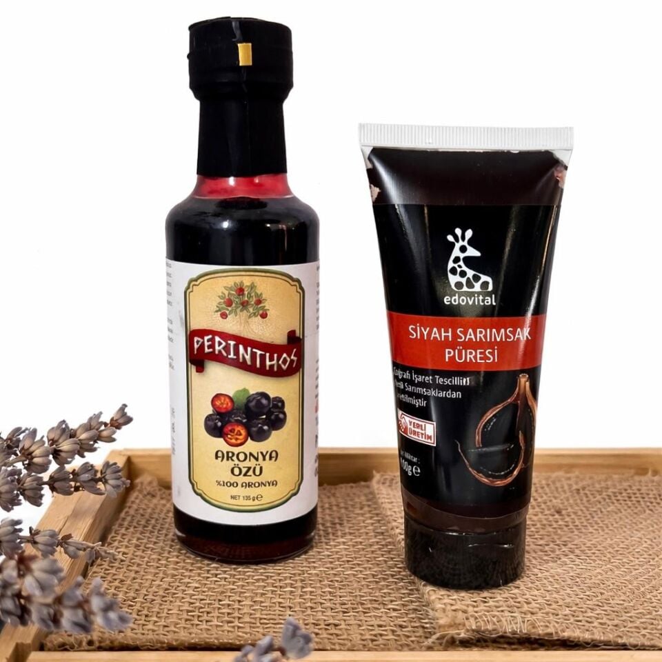 135 GR ARONYA ÖZÜ & 100 GR SİYAH SARIMSAK TÜP PÜRE
